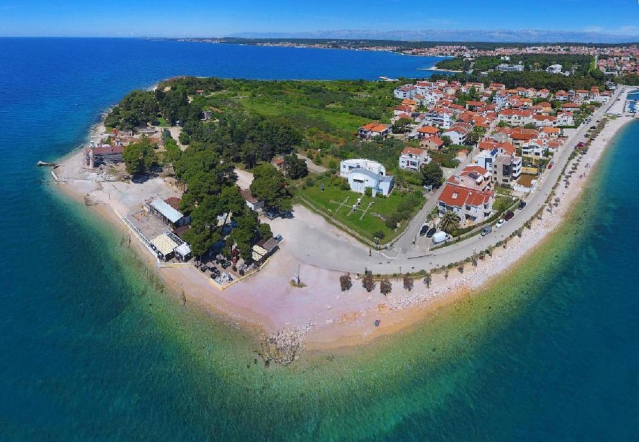 Perica Apartment And Perica Room With Separate Entrance Zadar Exterior photo